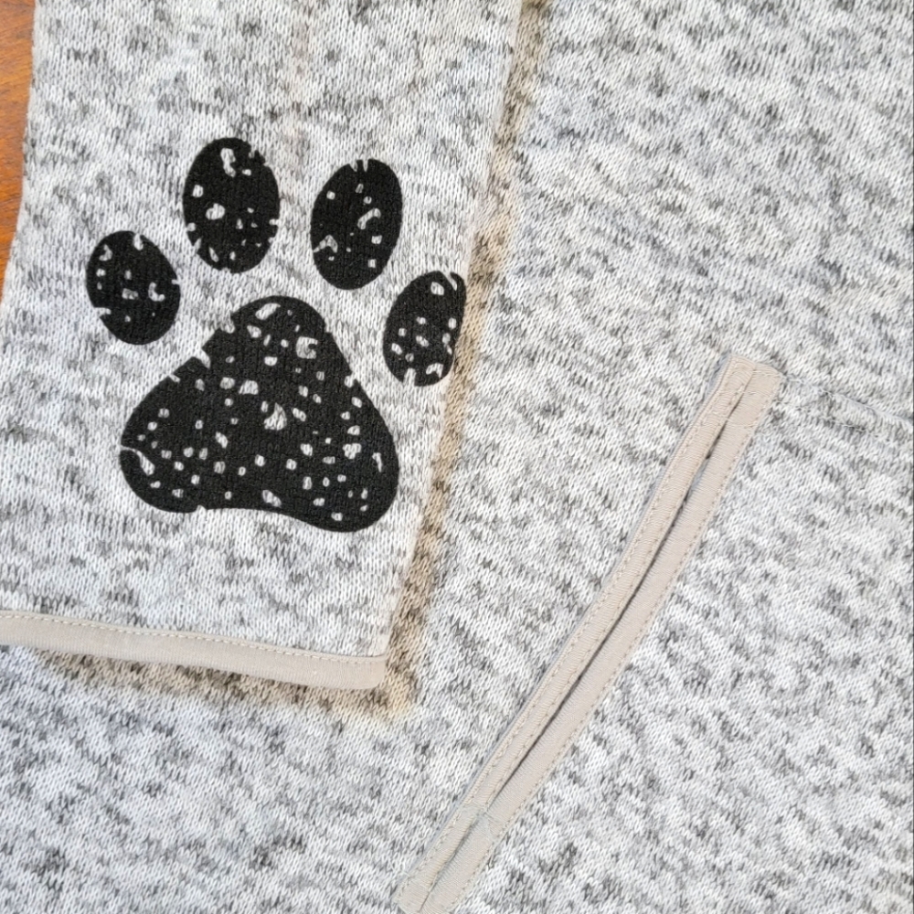 DOG MOM FLEECE BRAND NEW - Picture 5 of 7